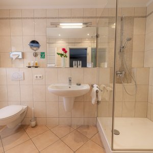 Bild 3/4 Bild 3 von 4 der Galerie "Zimmer 10"