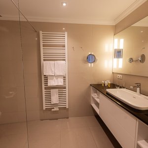 Bild 5 von 5 der Galerie "Zimmer 16 (Suite)"