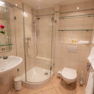 Bild 4 von 6 der Galerie "Zimmer 3"